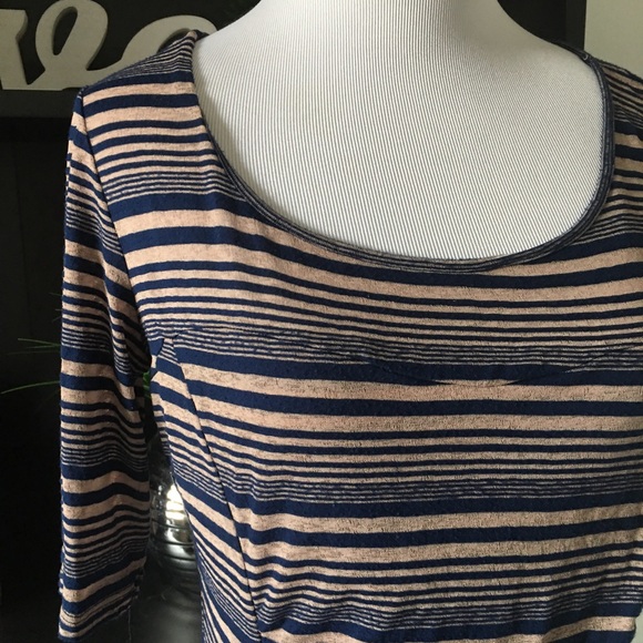 ✨️4/$25 SALE✨️PLEIONE stripe top. MP - Picture 3 of 9